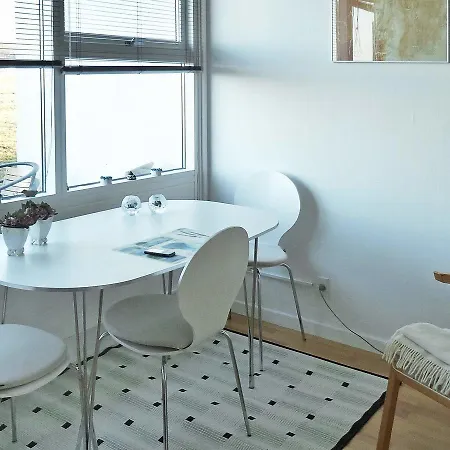דירה Holiday Home In Allinge 2